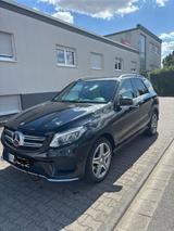 Mercedes-Benz Mercedes GLE V6 - Mercedes-Benz 350 mit Anhängerkupplung