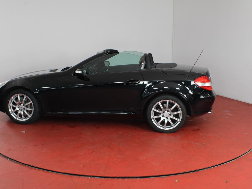 Mercedes-Benz SLK 350