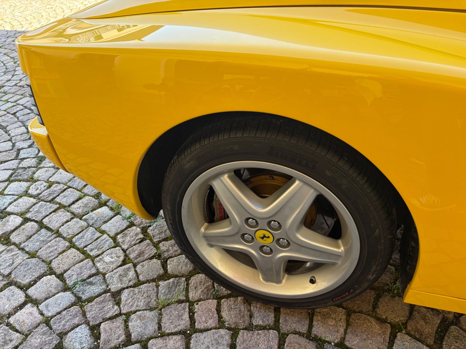 FERRARI 512 8