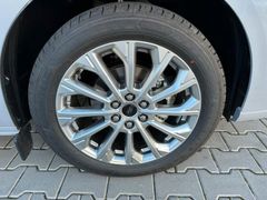 Tourneo Custom 2.0 EcoBlue 125kW L1 Titanium 4x4 – Bild 5