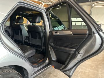 Mercedes-Benz GLE 350 d 4Matic*2.. Hand*AMG-Line*LED*AHK*Klima