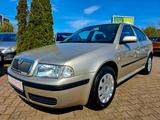 Skoda Octavia Lim. Tour - Skoda Octavia aus 2005