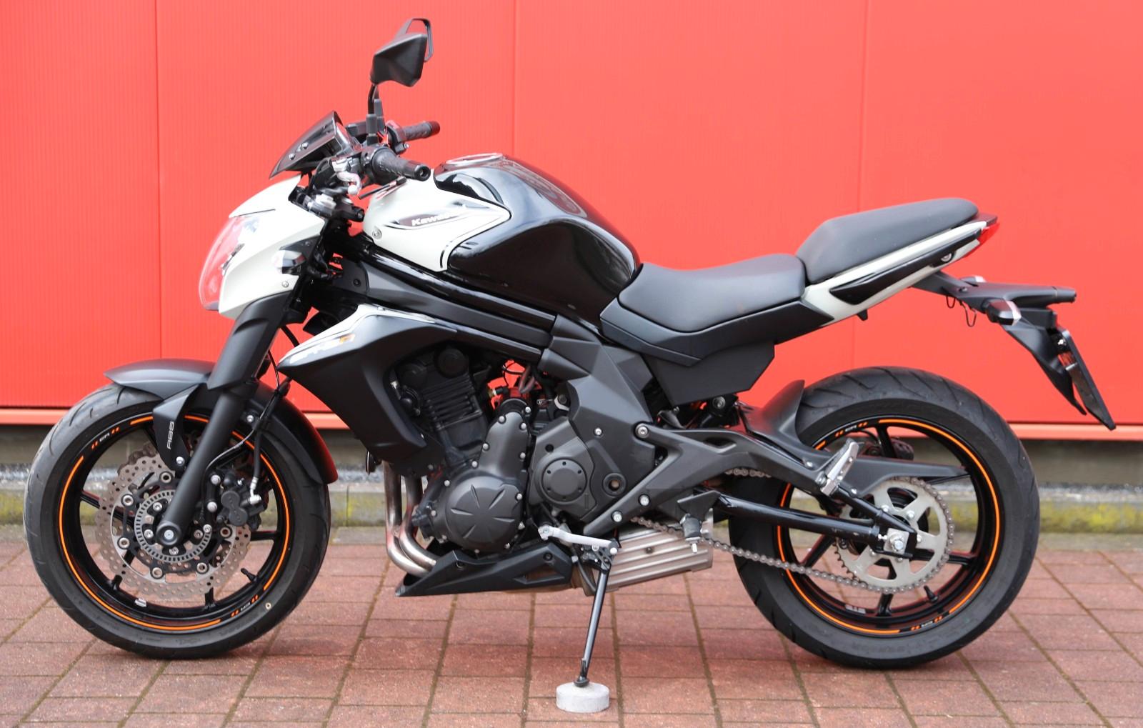 Kawasaki ER 6 N 2016  ABS A2 fähig perfekt für Starter