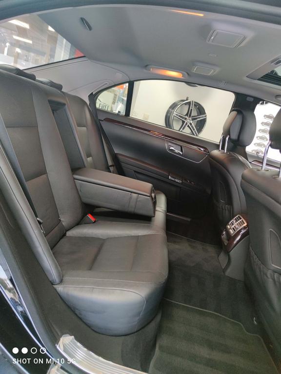Mercedes-Benz S 550