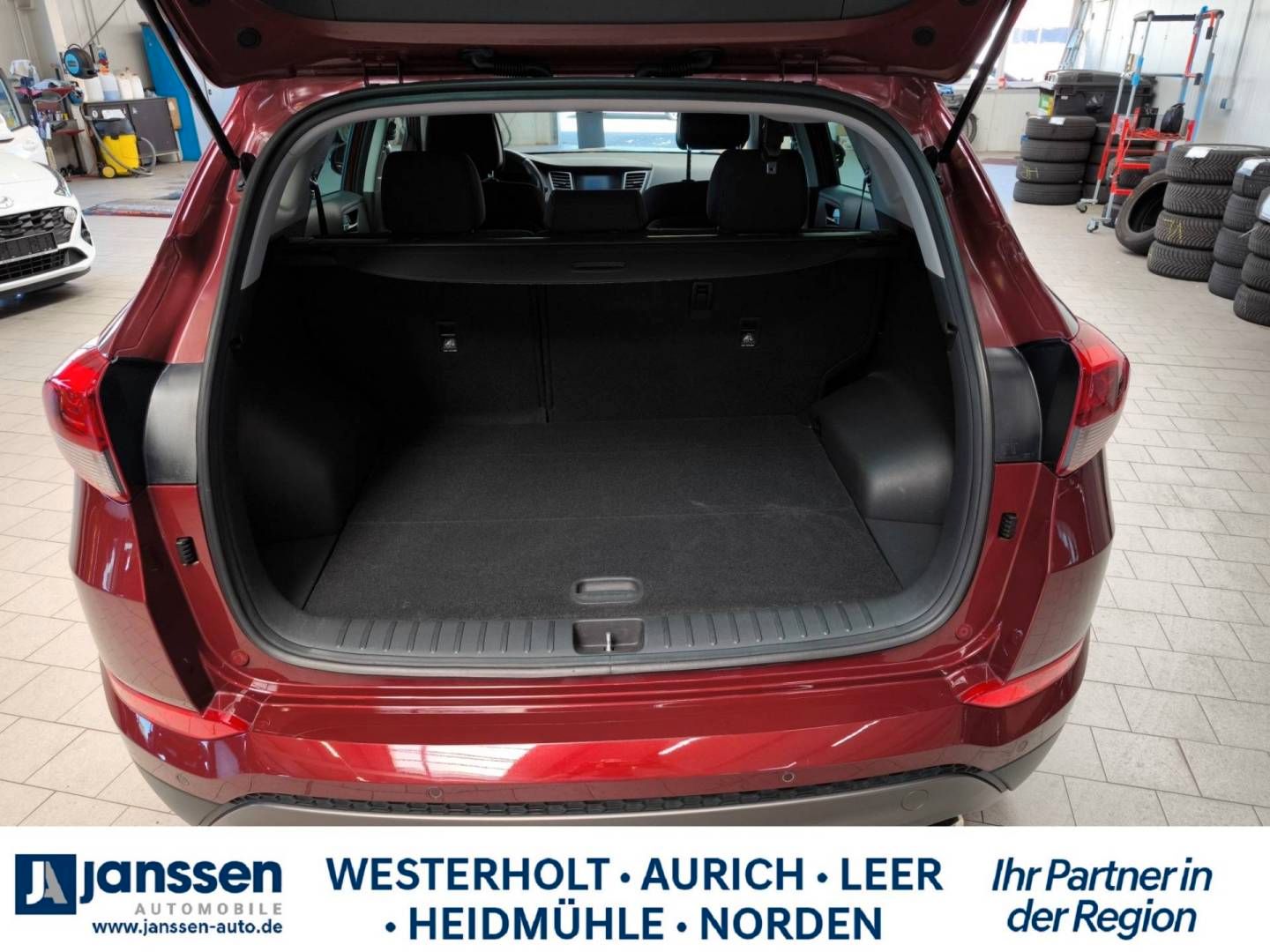 Fahrzeugabbildung Hyundai TUCSON Intro Edition