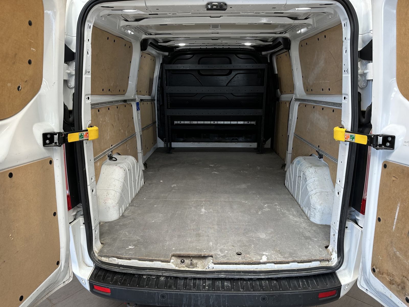 Fahrzeugabbildung Ford Custom 300 L2 NAV+BLUETOOTH+KAMERA+KLIMA+SHZ+ACC