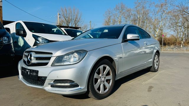 Mercedes-Benz C 180 Coupe AMG Facelift LEDER NAVI PDC