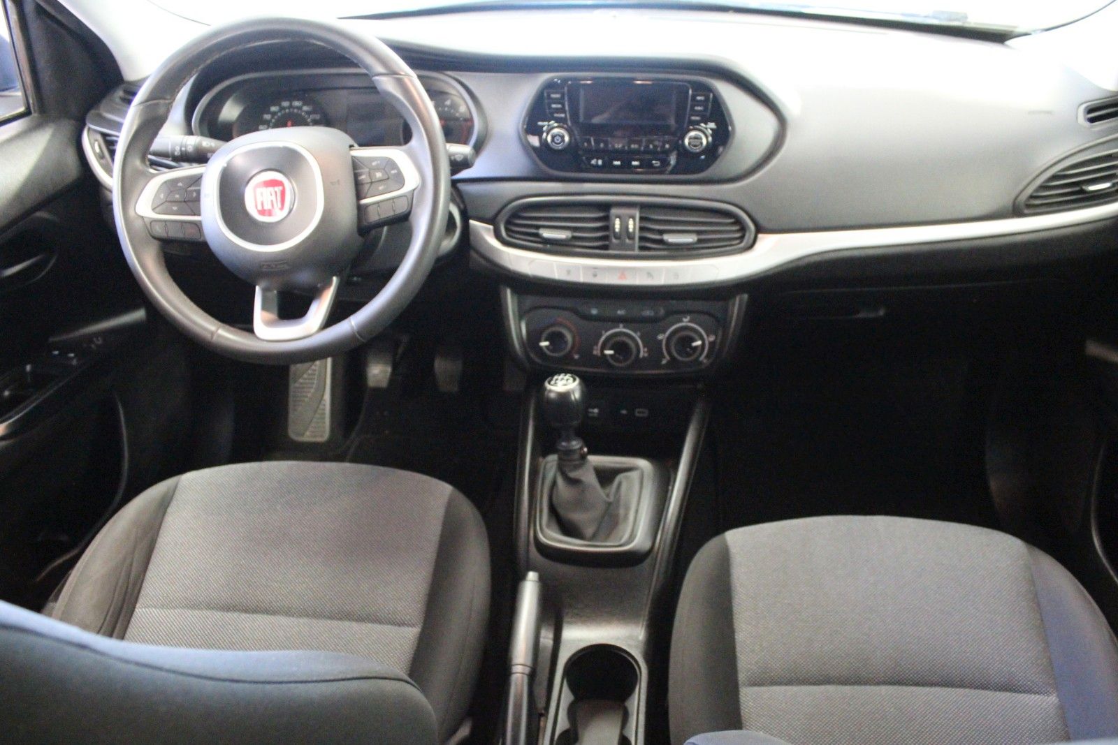 Fahrzeugabbildung Fiat Tipo 1.4   16V Street*5 Türer