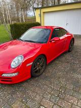 Porsche 911 997 Carrera 4 Coupe´ - rote Porsche 911er Reihe