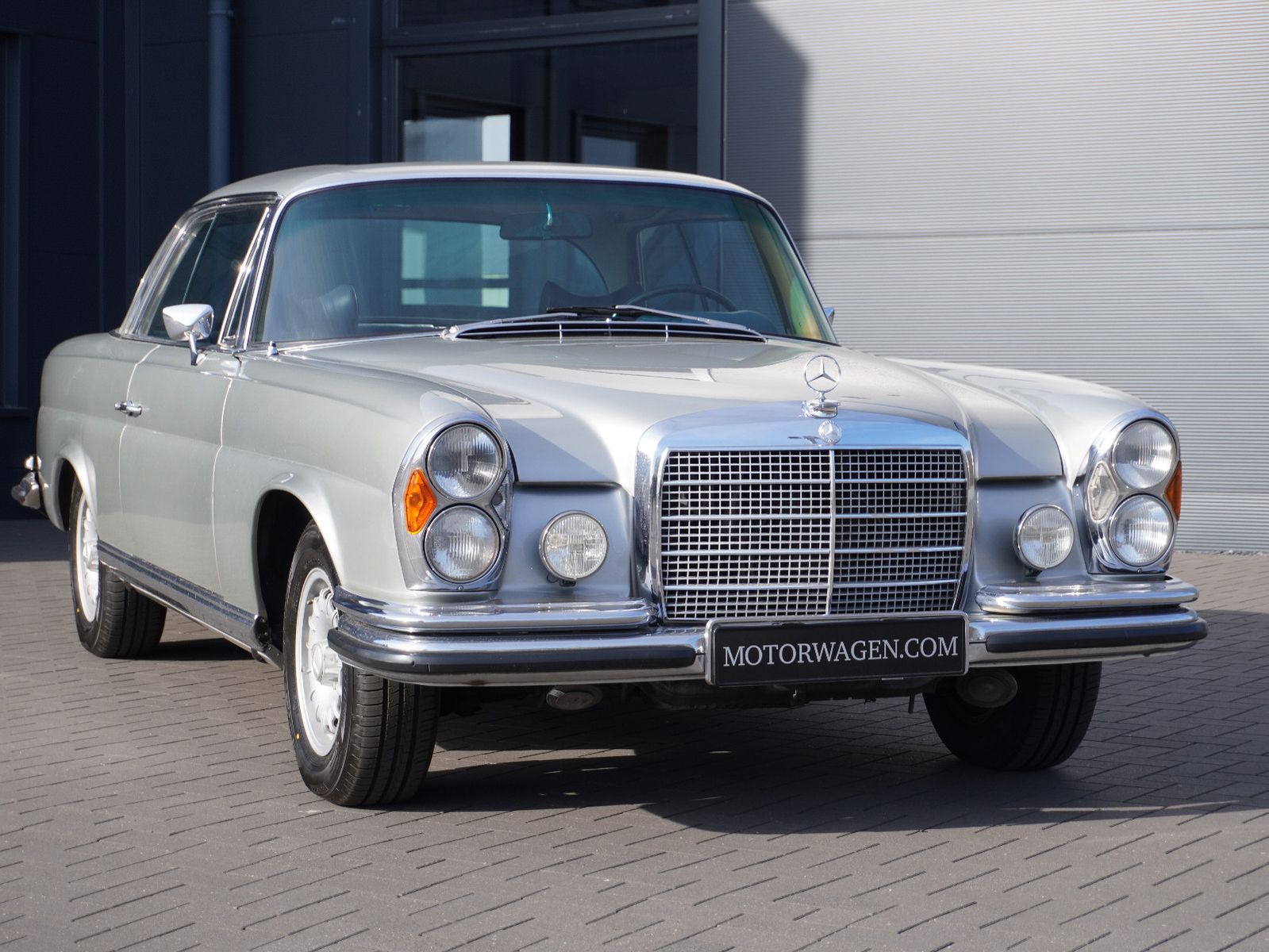 Fahrzeugabbildung Mercedes-Benz 280 SE 3,5 Coupe  W 111