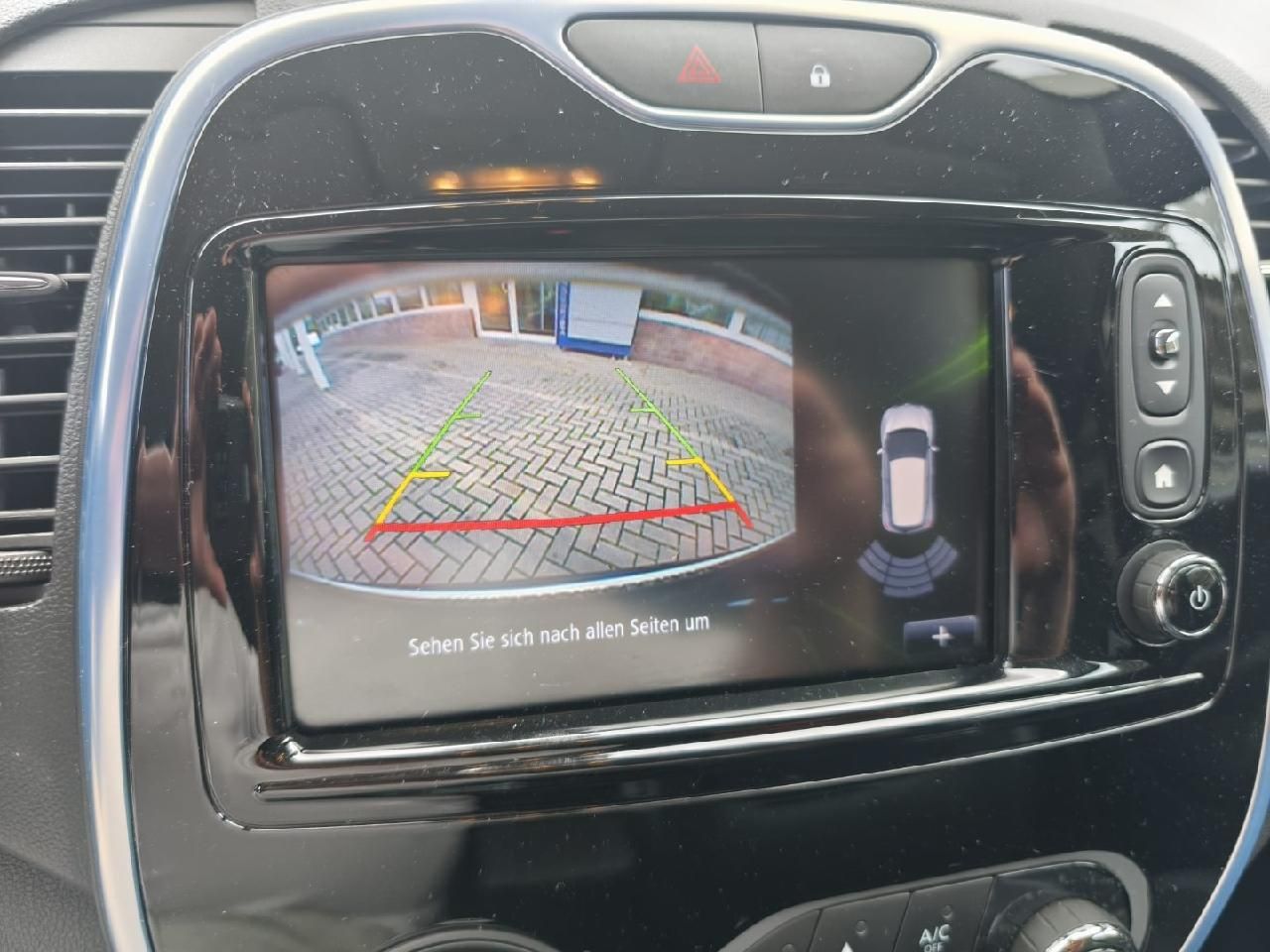 Fahrzeugabbildung Renault Captur Crossborder