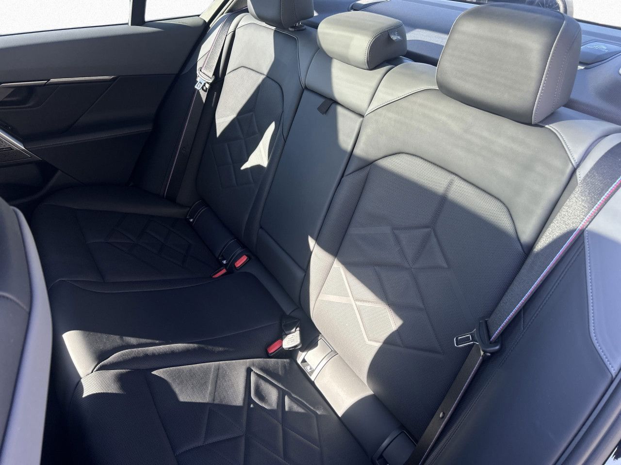 BMW i5 - Bild 16
