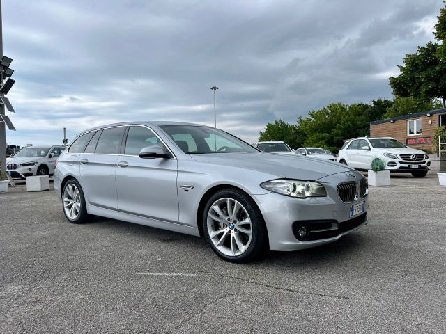 BMW Bmw 525d xDrive Touring Luxury