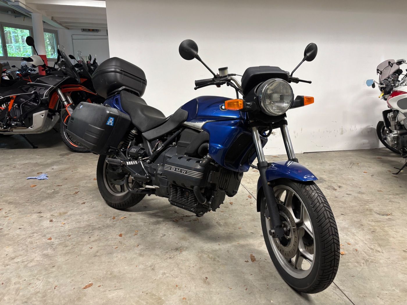 Fahrzeugabbildung BMW K 75 Seitenkoffer Topcase