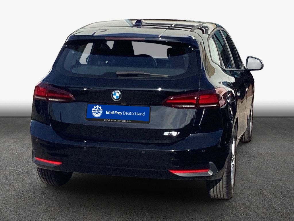 BMW 218 Active Tourer — fotografia 2