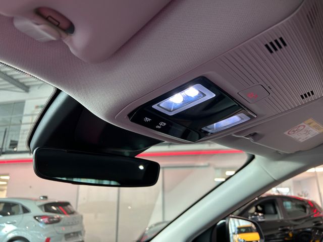 Ford Explorer Select RWD