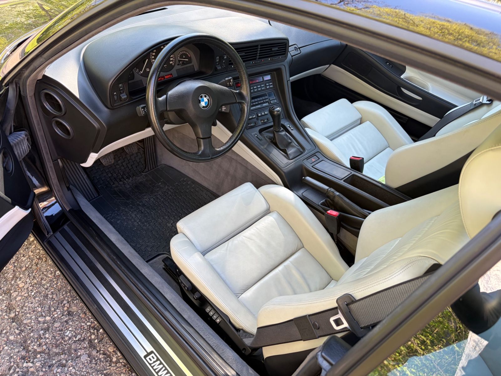 BMW 850 14