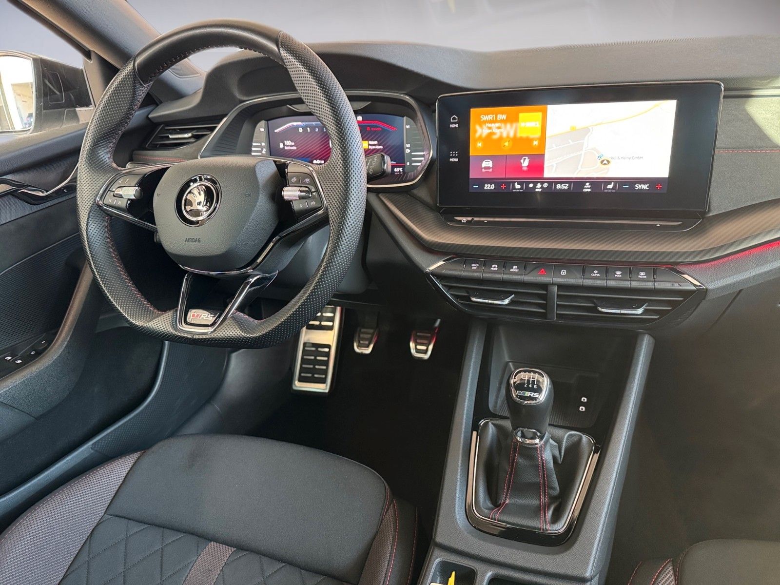 Fahrzeugabbildung SKODA Octavia Combi RS 2.0 TSI