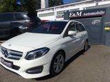 Mercedes-Benz B 250 Urban Automatik*NAVI*XENON*PDC*SHZ*LEDER* - Mercedes-Benz B-Klasse Gebrauchtwagen in Stuttgart