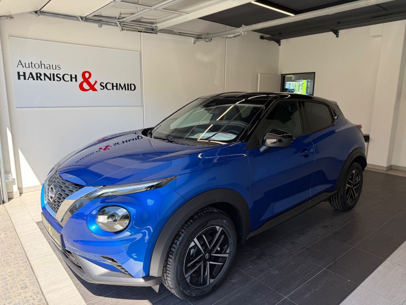 Fahrzeugabbildung Nissan Juke N-Connecta MT - Navi, Winter-P., Teilleder