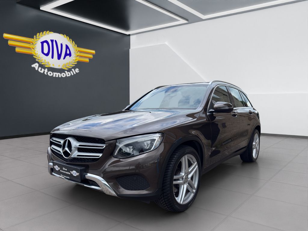 Image of Mercedes-Benz GLC 300