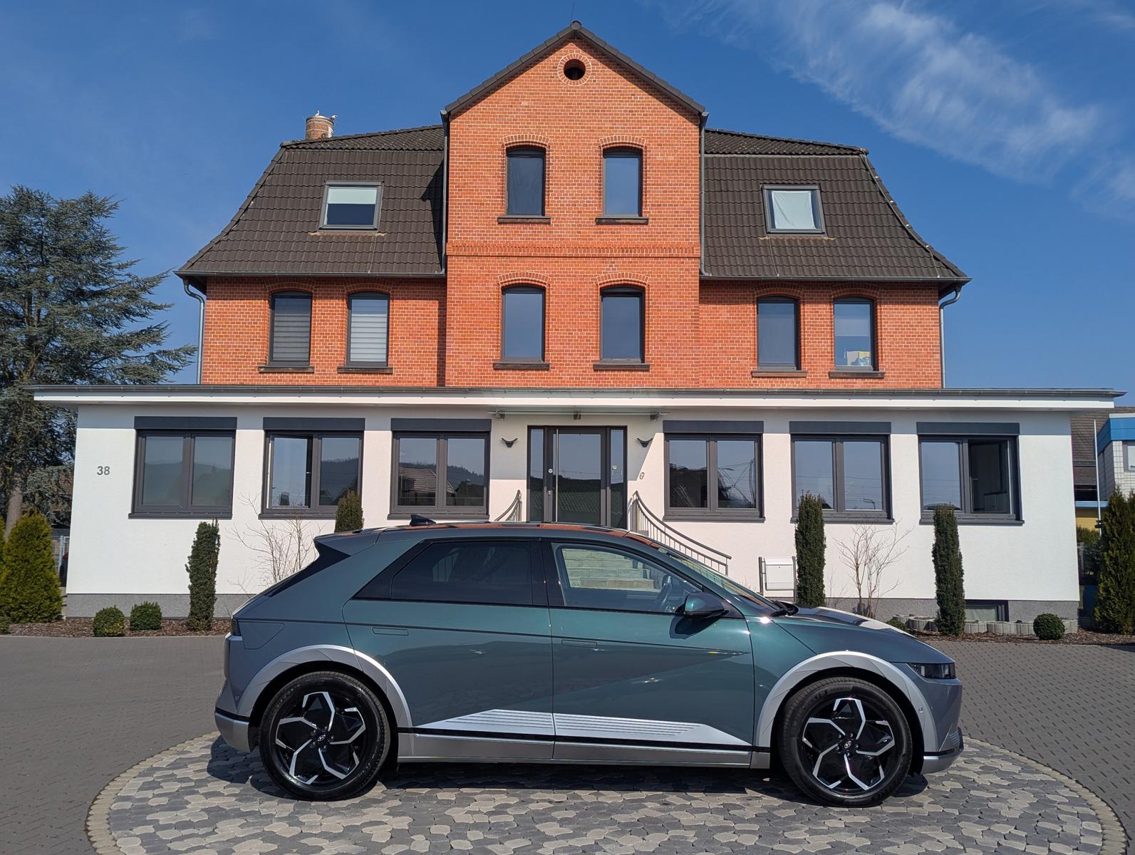 Hyundai Ioniq 5 Uniq PIXEL PANO RELAX NSCC HUD BOSE 360°