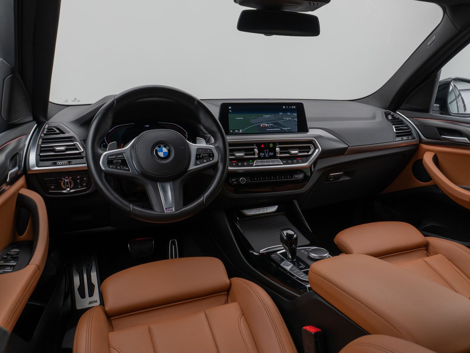 Fahrzeugabbildung BMW X3 xD30i M Sport DAB 360° Komfort Leder 20Zoll