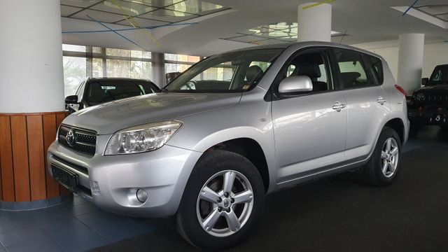 Toyota RAV4 Allrad/eSitz/Leder/Navi/PTS/SHZ/Temp