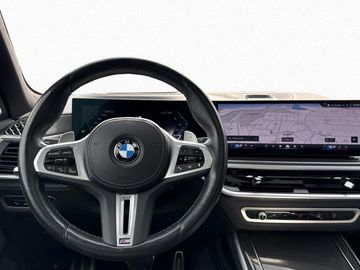 BMW X7 M60 - 10