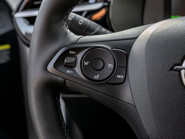 Opel Corsa F e Elegance Kamera Style-Paket LED