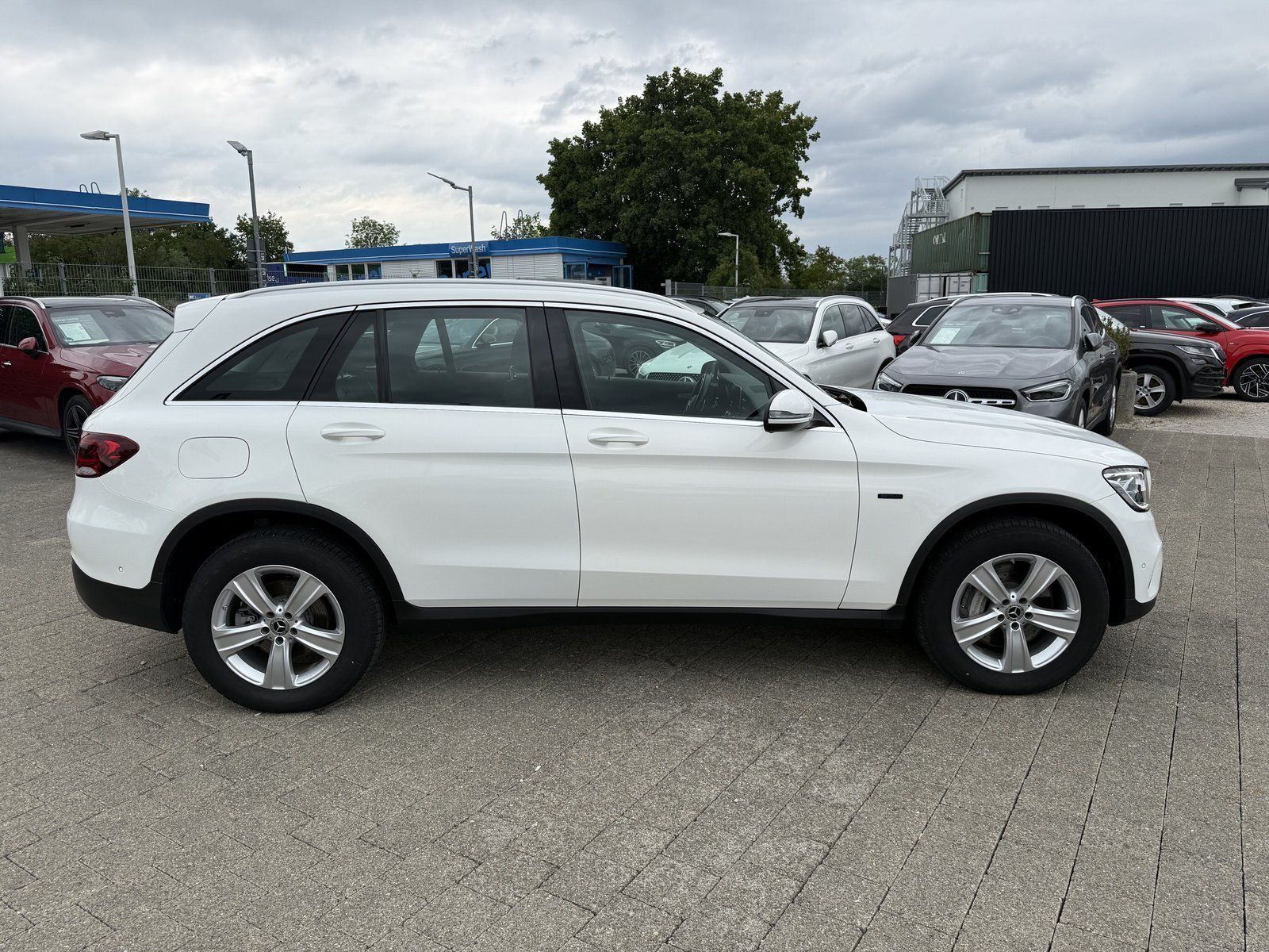 Mercedes-Benz GLC 300e Kamera Carplay Easy-P DAB SHZ Navi LED foto 5