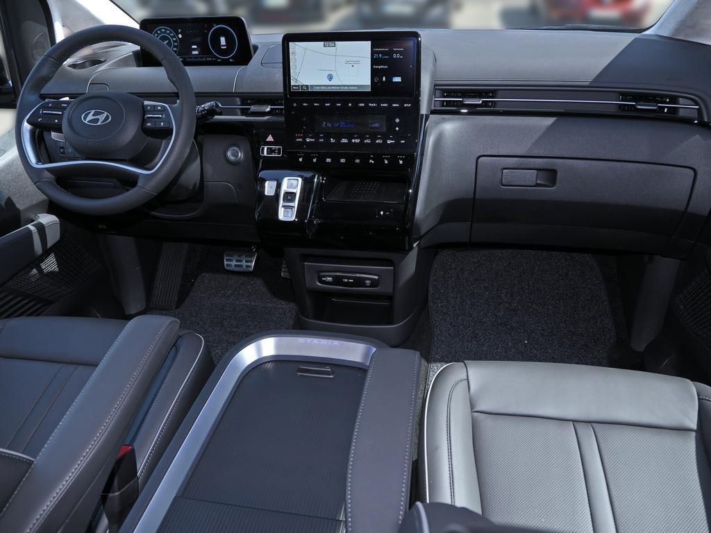 Fahrzeugabbildung Hyundai STARIA HEV 7-Sitzer Signature Panoramadach