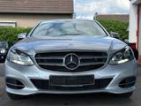 Mercedes-Benz E 200 Lim. CGI BlueEfficiency/F1/NAVI/LEDER/LED - Mercedes-Benz E 200: Blueefficiency