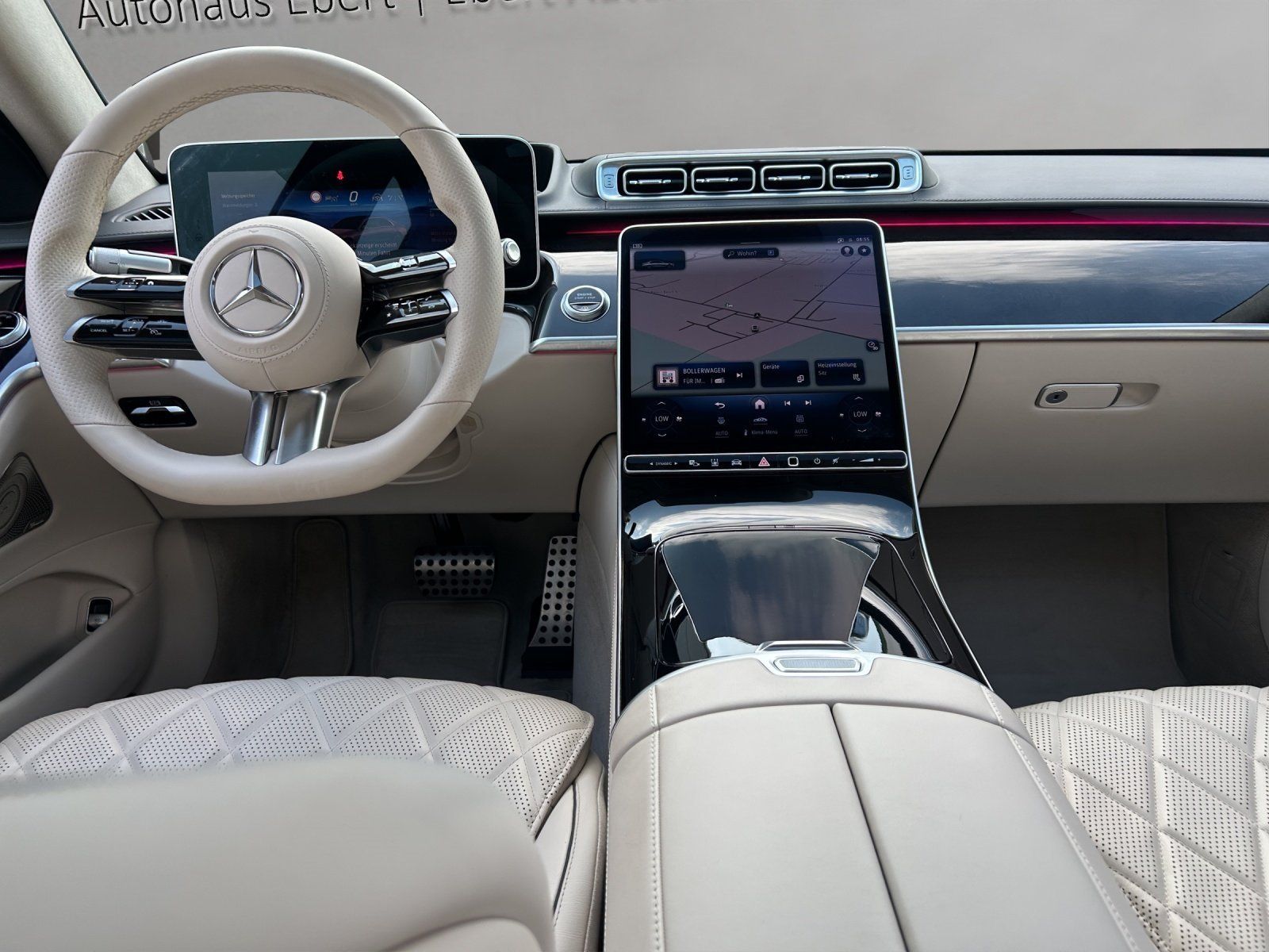 Fahrzeugabbildung Mercedes-Benz S 450 4M AMG Distro AIRMATIC Burme3D PANO SitzKl