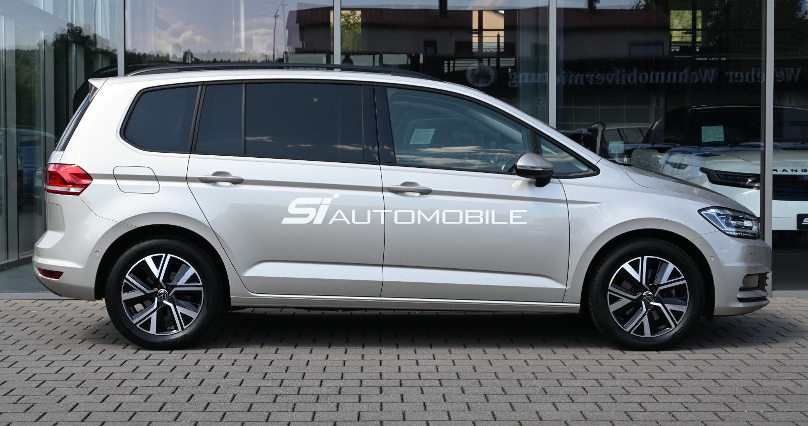 Fahrzeugabbildung Volkswagen Touran 2.0 TDI DSG Comfortline °UVP 58.943€°STHZ