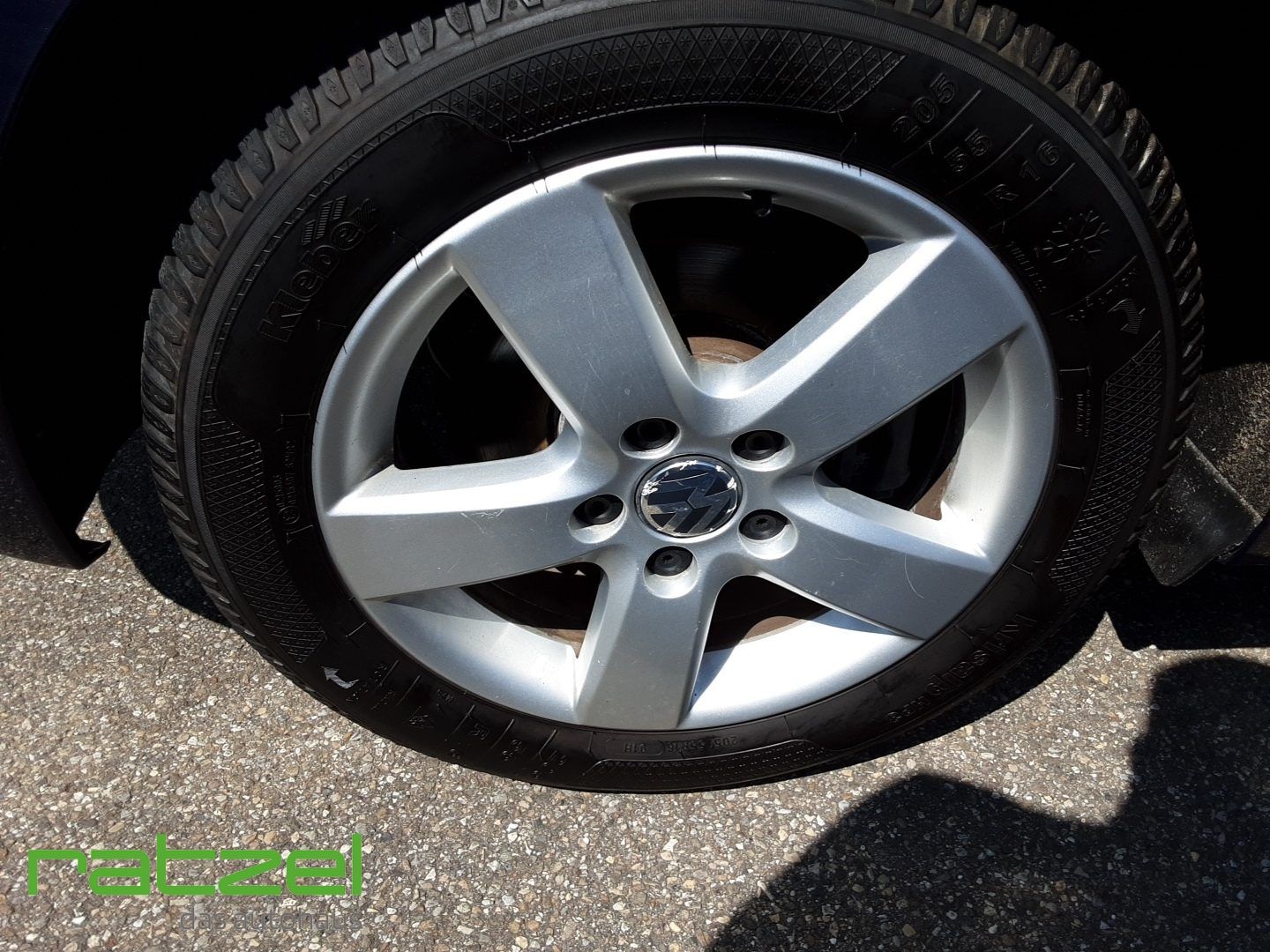 Fahrzeugabbildung Volkswagen Golf VIII Style 1.5 eTSI DSG  Memory Sitze Massa