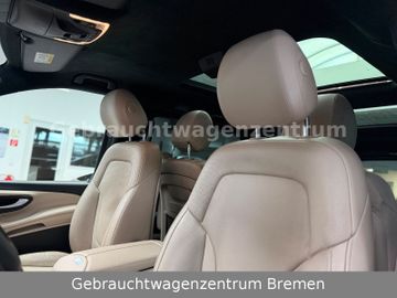 Mercedes V 250 - 12