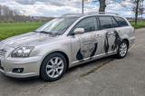 Toyota Avensis T25 Kombi komplett scheckhe... - Toyota Avensis: T25