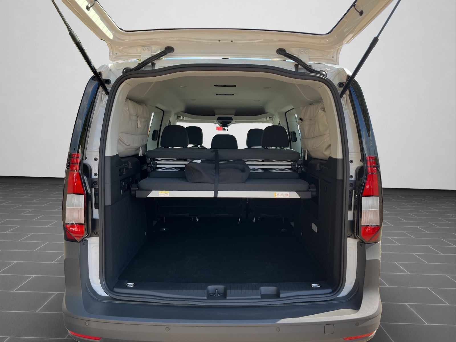 Volkswagen Caddy - Bild 15