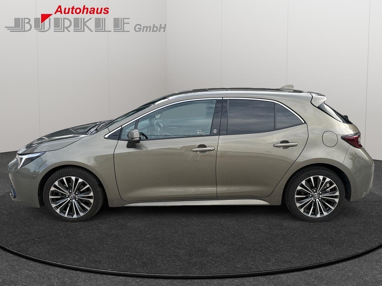 Toyota Corolla 1.8 Hybrid Team D/ Navi/ Kamera/ Sitzhei