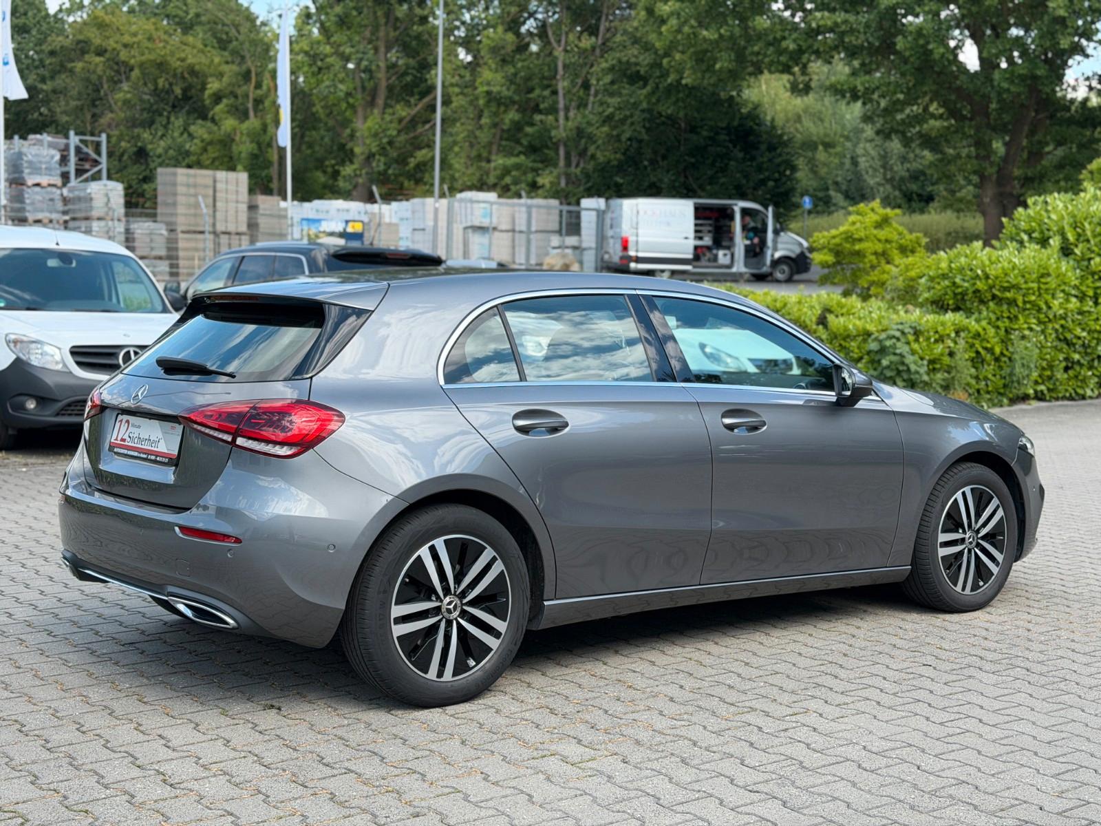Mercedes-Benz A-Class 4Matic Garantie *Navi *Keyless *Kamera*LED, миниатюра 9