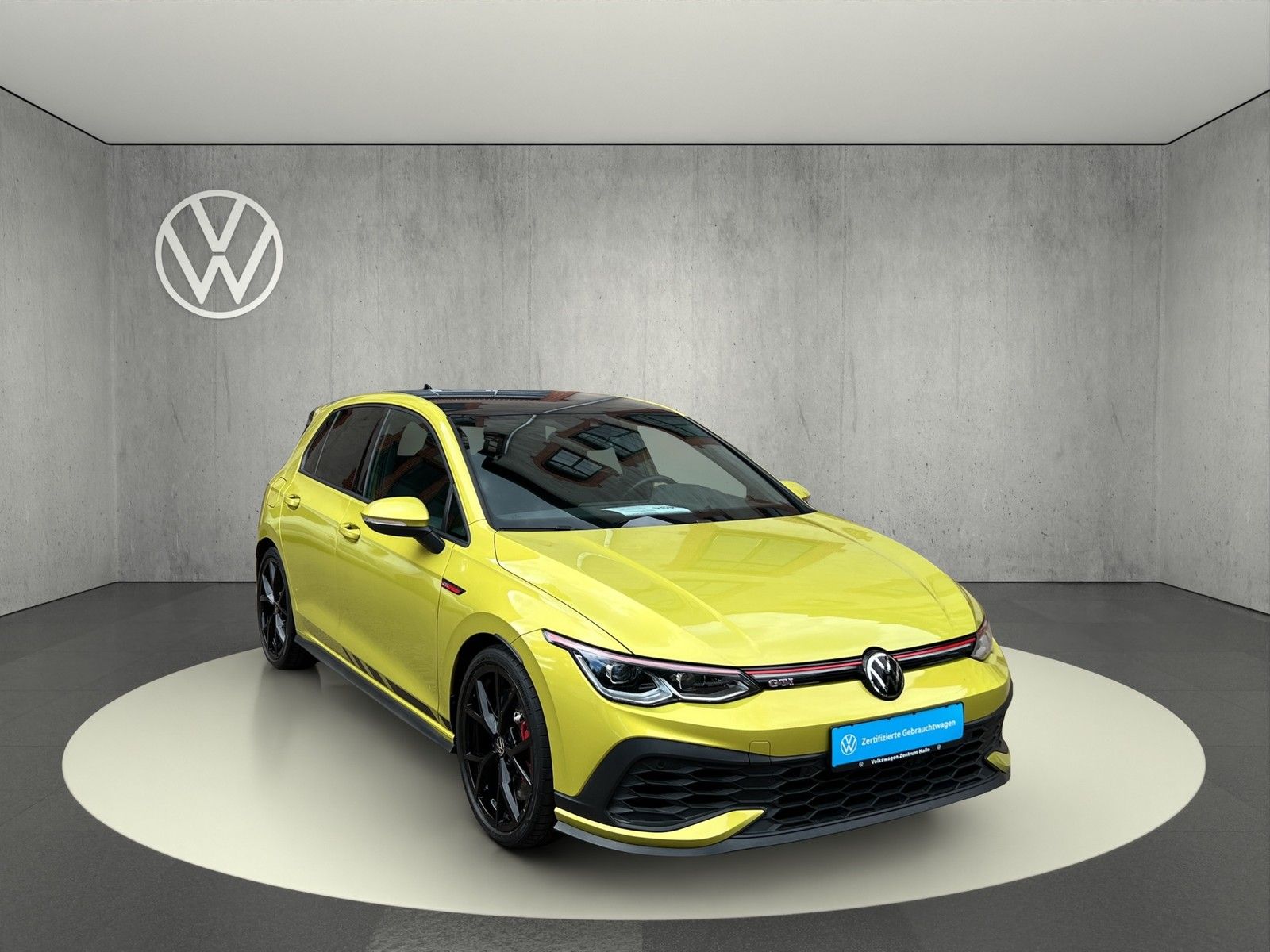 Volkswagen Golf VIII GTI Clubsport 2.0 TSI DSG foto 4