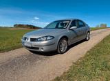 Renault Laguna 2.0 16v Dynamique - Renault Laguna Dynamique mit Benzin-Antrieb