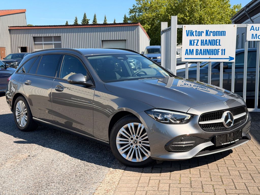 Image of Mercedes-Benz C 200
