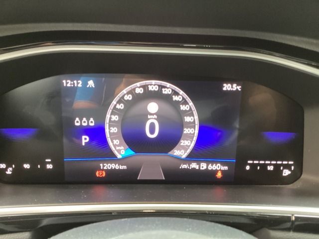 Volkswagen T-Roc - Bild 8