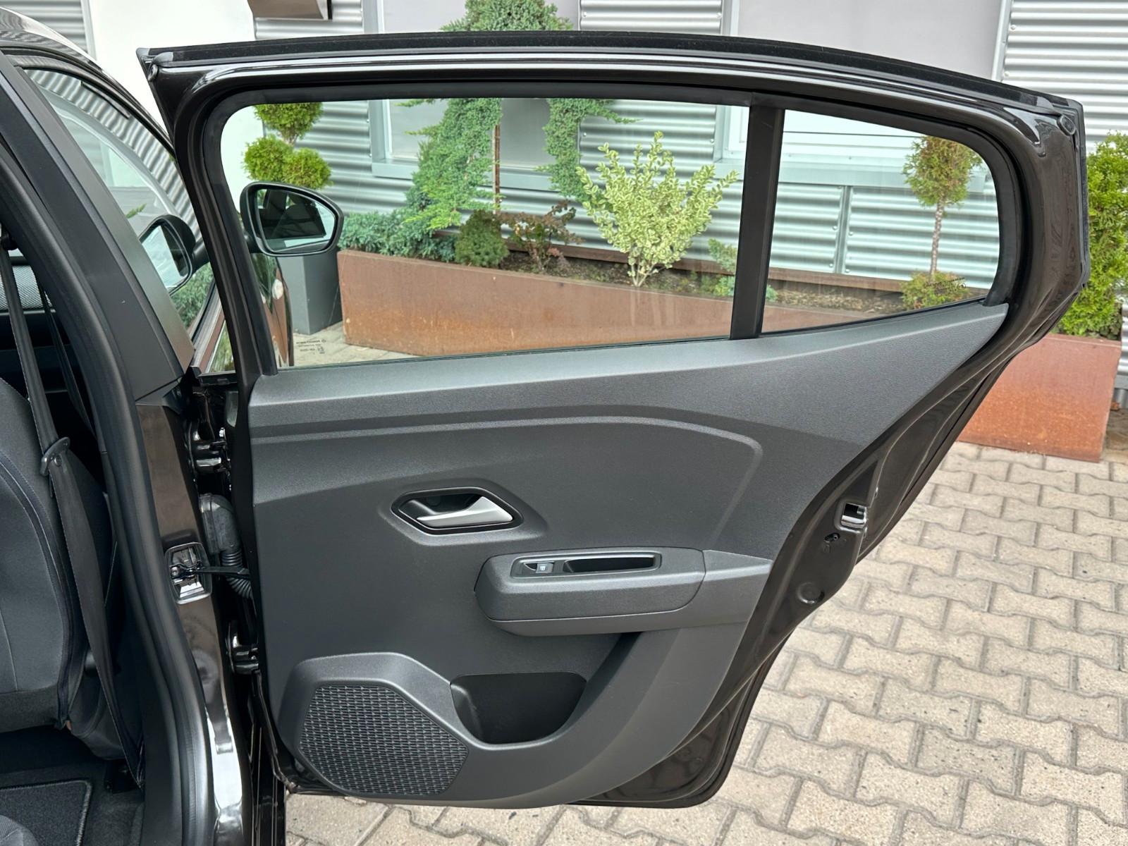 Dacia Logan 1.0 TCe Black Edition*Navi*Automat*LED*DAB, миниатюра 23