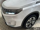 Suzuki 1.5 Comfort+ *Klima/LED/Kam./PDC/SHZ/PanoDach** - Suzuki mit Benzin-Antrieb: Geländewagen