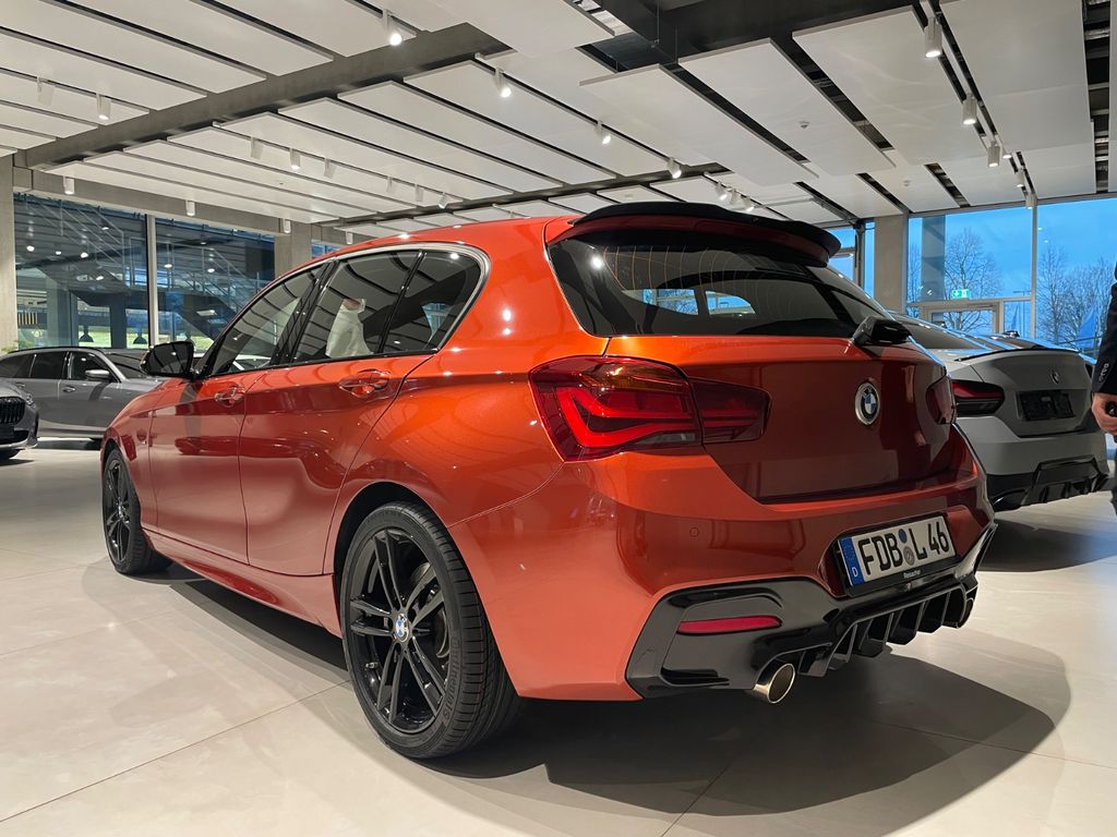 Image of BMW 120