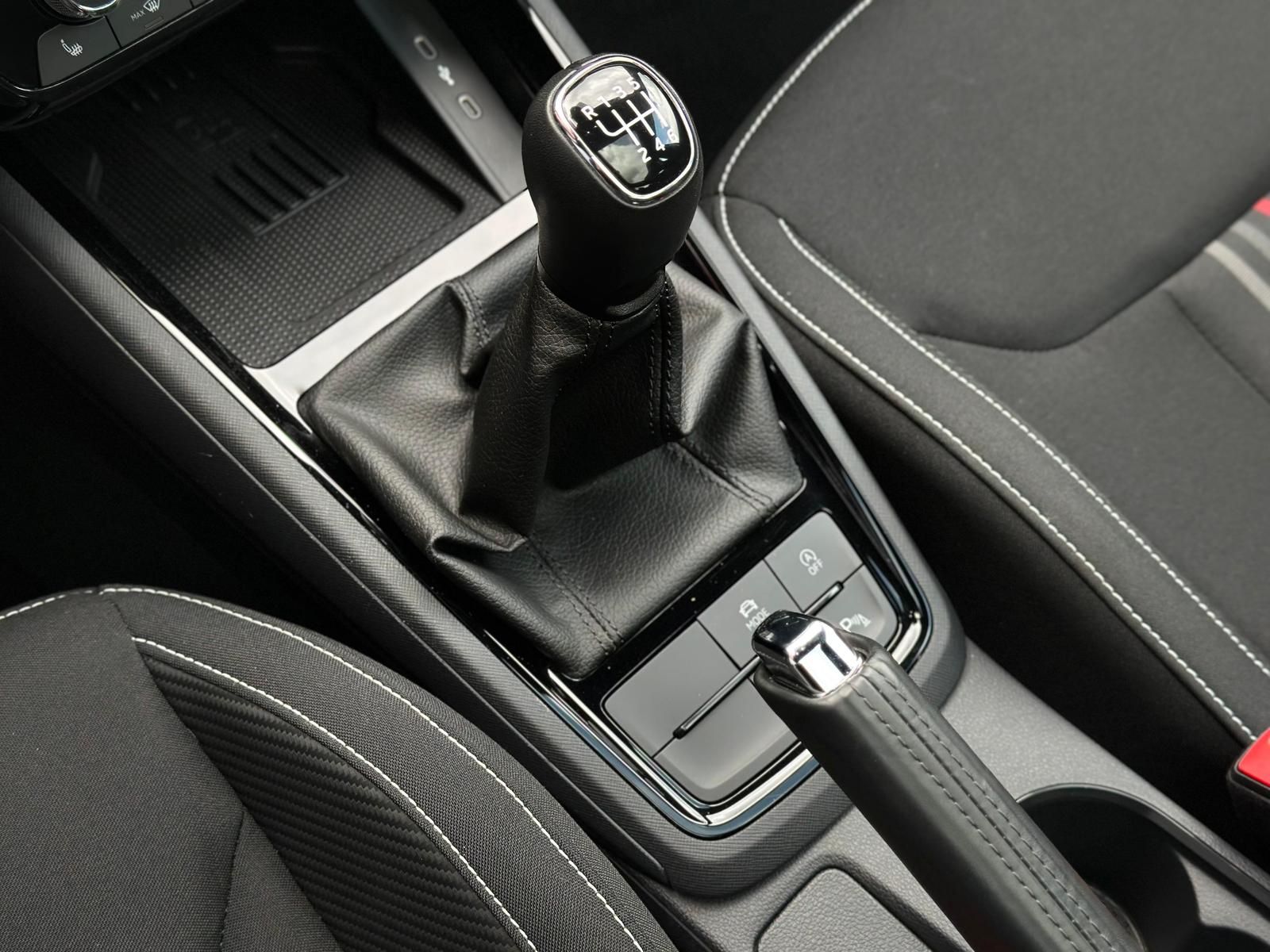 SKODA Scala 1.0TSI MONTE CARLO MATRIX#PANO#TEMPO#SPUR - Image 15