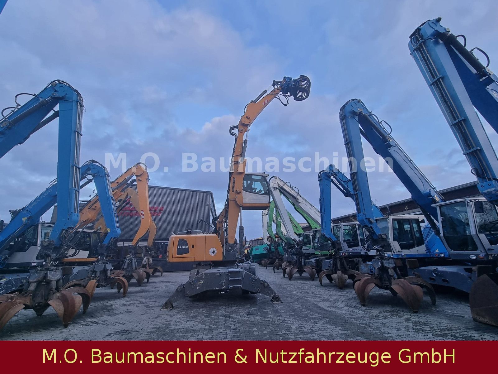 Fahrzeugabbildung Liebherr LH 22 M Litronic / AC / ZSA / Sortiergreifer /